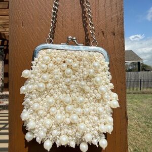 EUC Lulu Townsend Vintage Pearl-Embellished Cream Clutch Kisslock Crossbody Bag